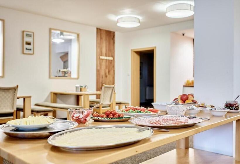 住宿加早餐  Pension Barborka