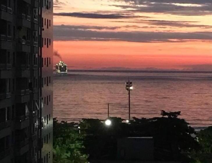 Lindo Sala Living Com Vista Para O Mar