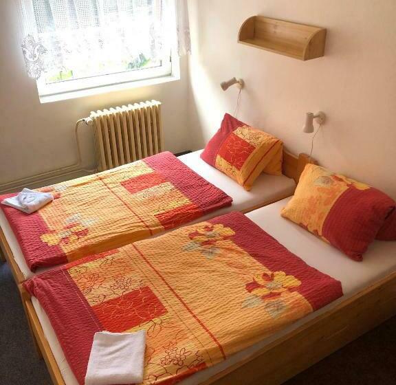 ペンション Penzion Bystřina