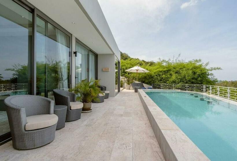 פנסיון Sasha Villa