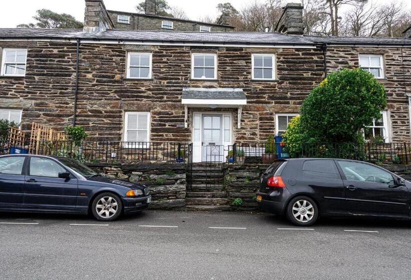 Ty Canol Maentwrog, Snowdonia Nr Zip World