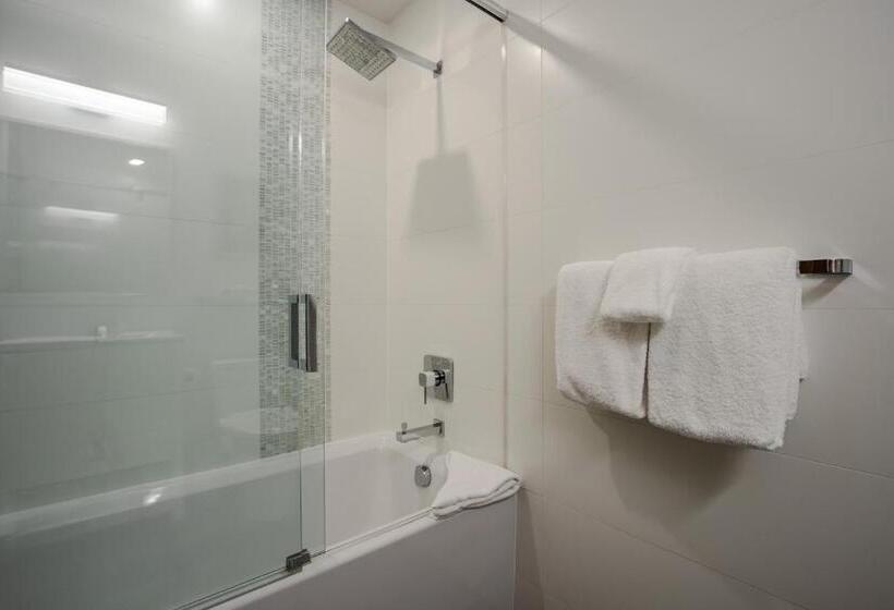 3br Sunpath Spacious Village Townhome