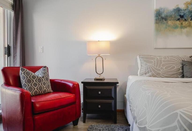 3br Sunpath Spacious Village Townhome