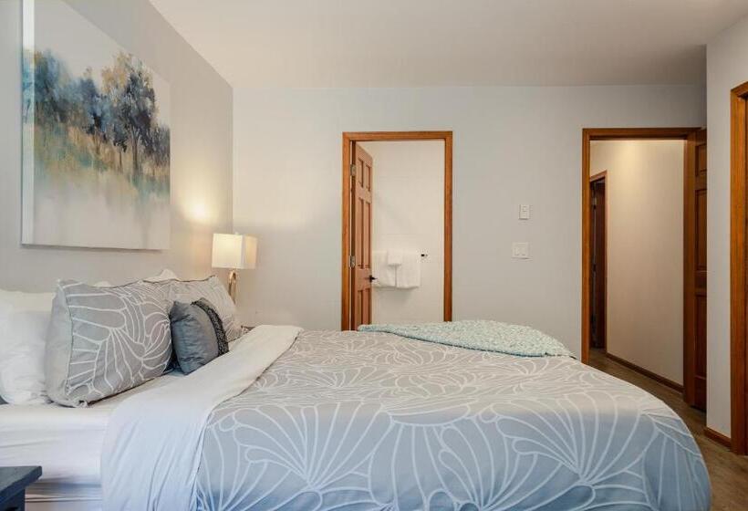 3br Sunpath Spacious Village Townhome