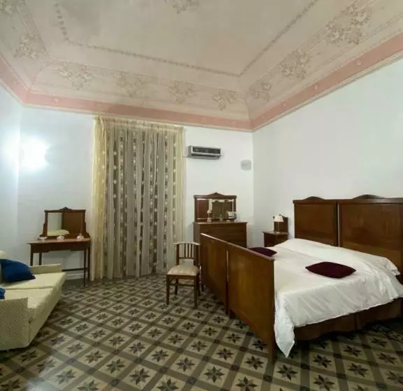 Crispi Accomodation B&b