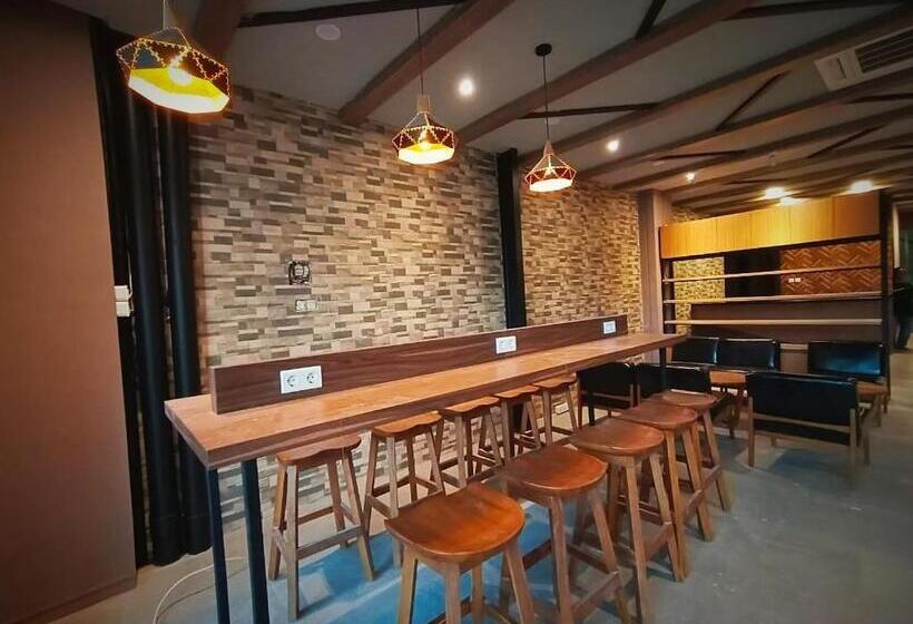 فندق Marina Airport Semarang