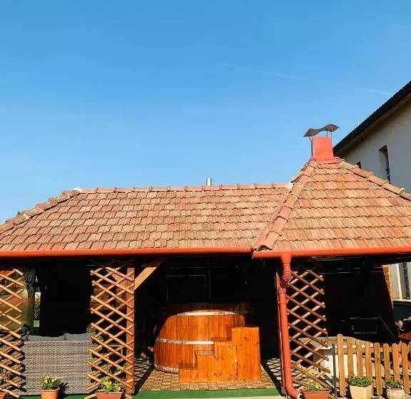 Majatalo Aranyfürt Vendégház