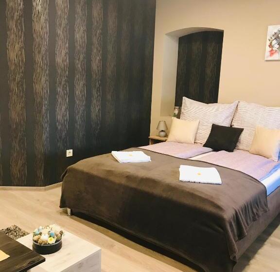 膳宿费 Aranyfürt Vendégház