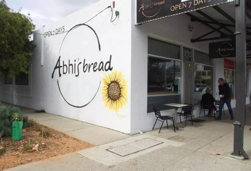 South Freo Bungalow   Winter Centre Of Cafes
