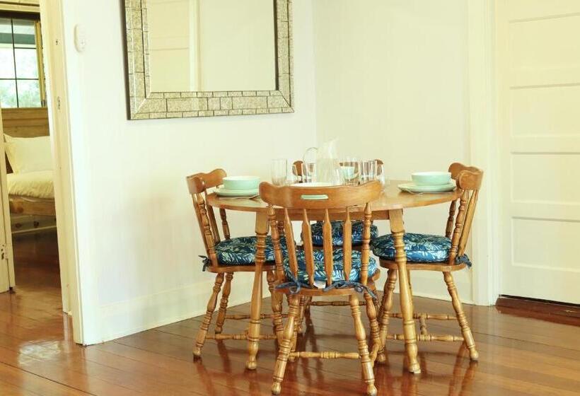 South Freo Bungalow   Winter Centre Of Cafes