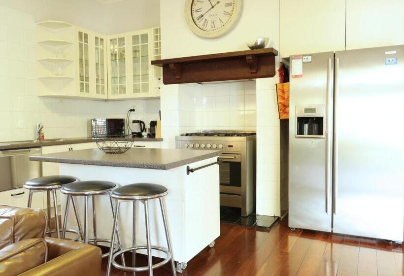 South Freo Bungalow   Winter Centre Of Cafes