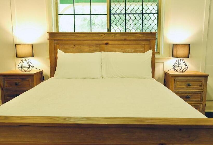 South Freo Bungalow   Winter Centre Of Cafes