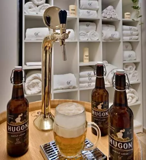 Zámek Wichterle   Hotel A Pivní Lázně