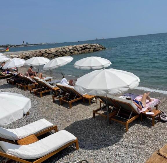 Magnifique Appartement Vue Sur Mer, Terrasse Et Parking Privé Proche Plages