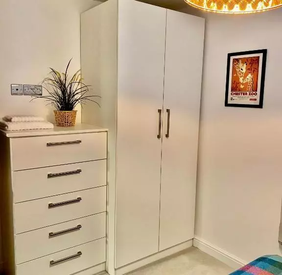 Boutique Chapel Apartment Within City Walls
