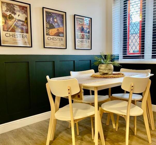 Boutique Chapel Apartment Within City Walls