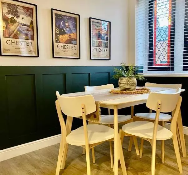Boutique Chapel Apartment Within City Walls