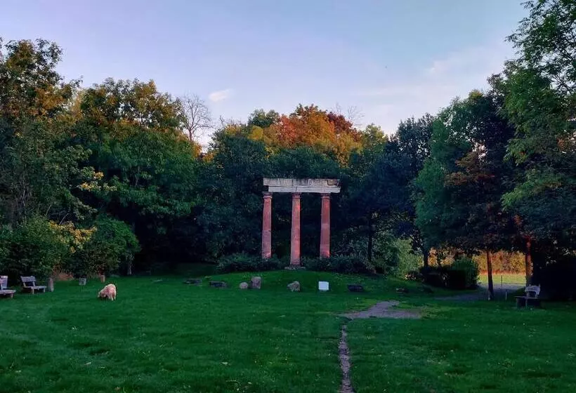 Gemütliche Zwei Zimmer Ferienwohnung W1 In Zwenkau Bei Leipzig Im Neuseenland