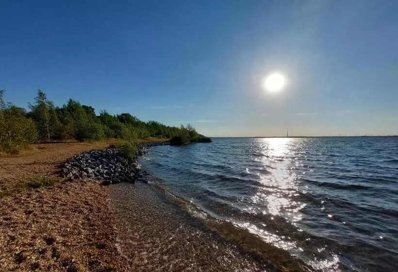 Gemütliche Zwei Zimmer Ferienwohnung W1 In Zwenkau Bei Leipzig Im Neuseenland