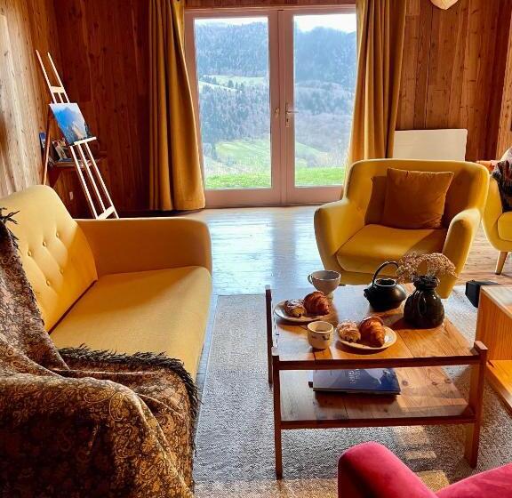 L Impradine, Grand Gîte Vue Et Nature Splendides