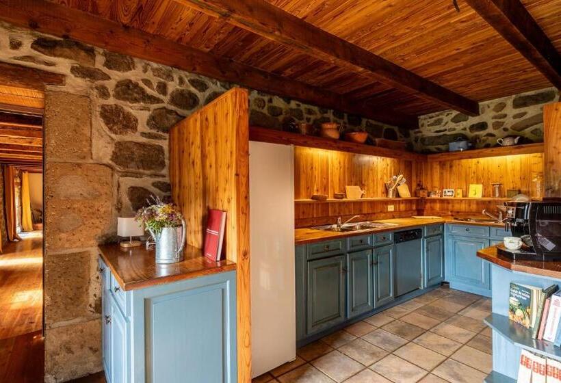 L Impradine, Grand Gîte Vue Et Nature Splendides