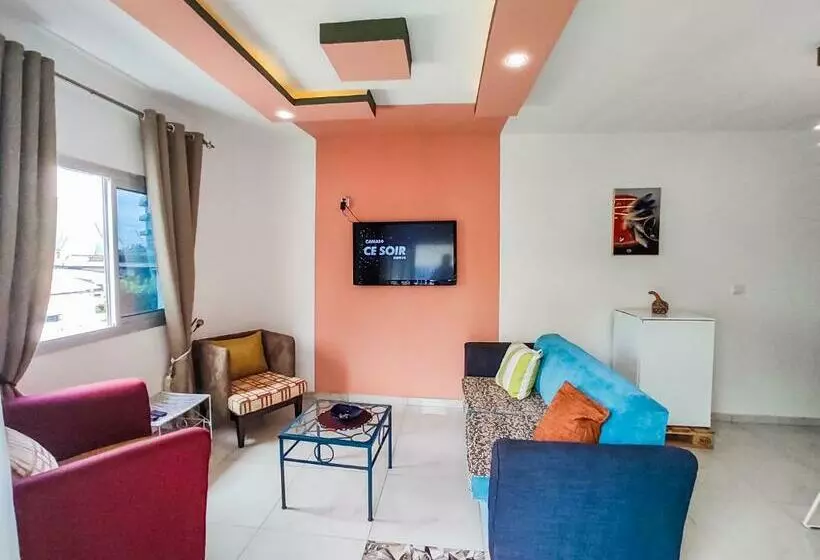 Mooksquare   Dn Spot