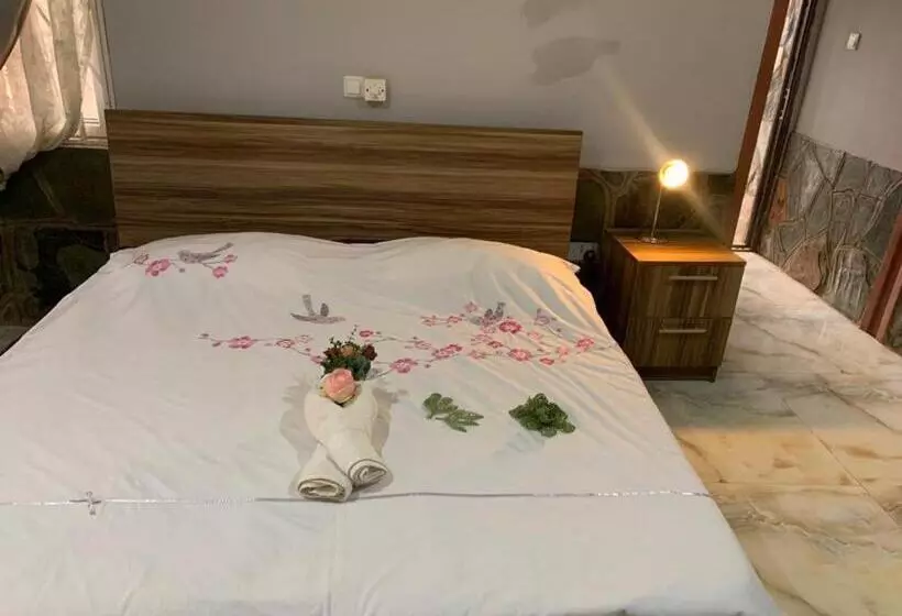 Self Contained Master Bedroom Apartment In Tema