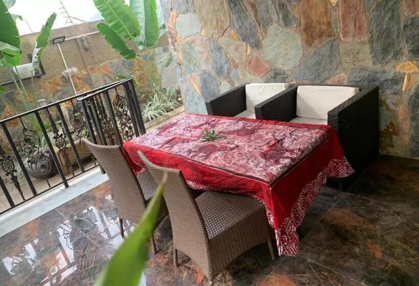 Self Contained Master Bedroom Apartment In Tema