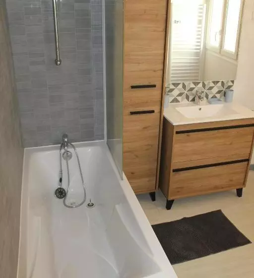 Suzon Appartement Idéalement Situé