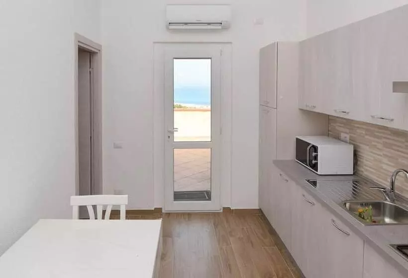 Welcomely   Villa Paola B