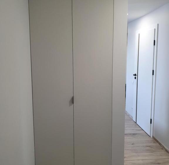 2 Bedrooms Apartment In City Center šiauliai