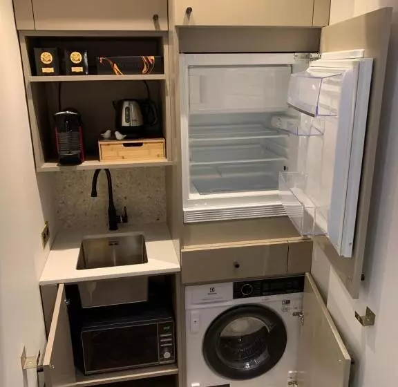 ベッドアンドブレックファースト Paris Rivoli Notre Dame Chambre D Hôtes Studio Private