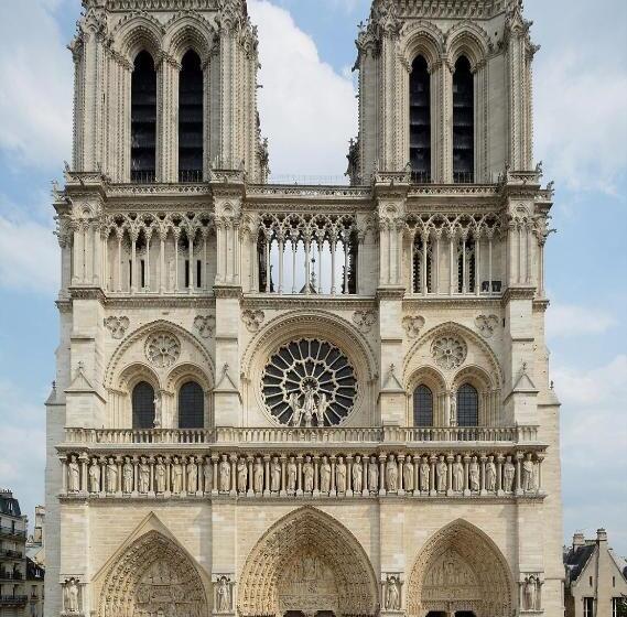 ベッドアンドブレックファースト Paris Rivoli Notre Dame Chambre D Hôtes Studio Private