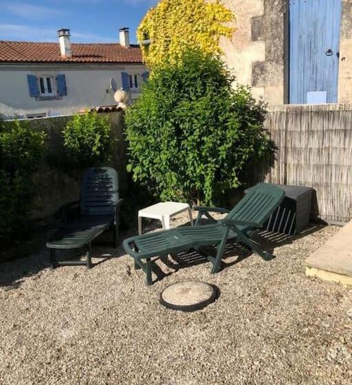 Gîte De L Hortensia Charmante Maison De Campagne Au Calme