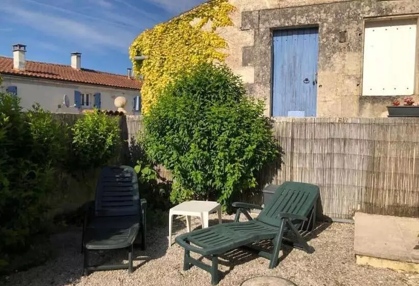 Gîte De L Hortensia Charmante Maison De Campagne Au Calme