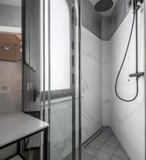 Highline Downtown Aparthotel Oldtown Unirii Square