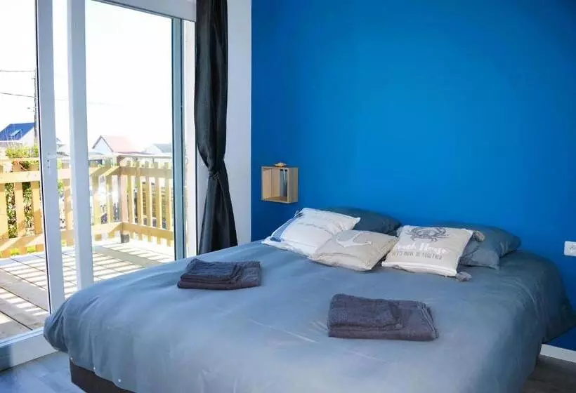 La Maison Penchée, Avec Jardin à 50m De La Plage