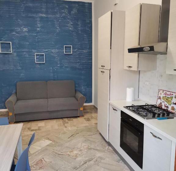 La Vie Est Belle Apartments Sicily