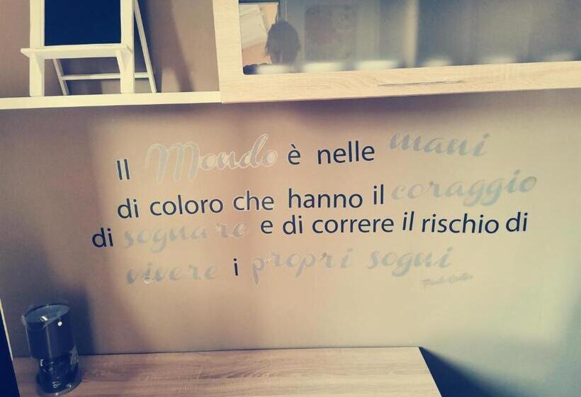 La Vie Est Belle Apartments Sicily