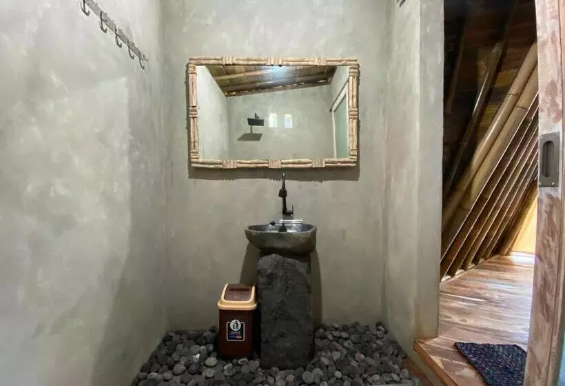 Majatalo Bamboo Mount Batur