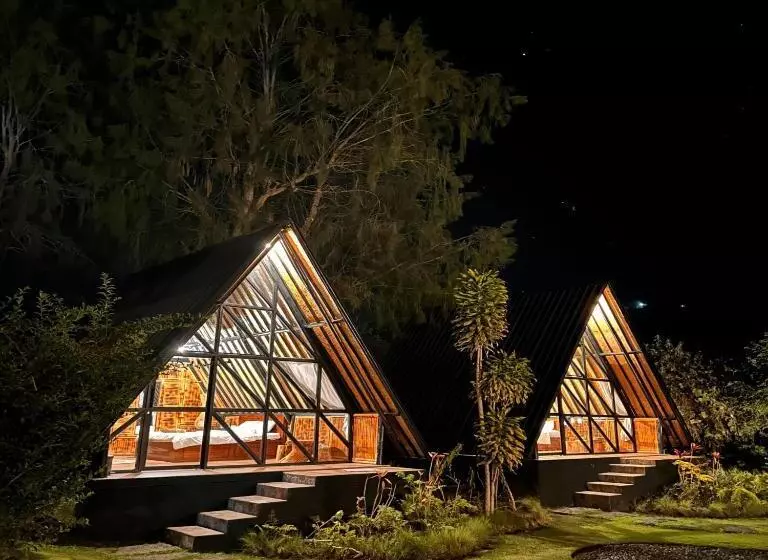 Majatalo Bamboo Mount Batur