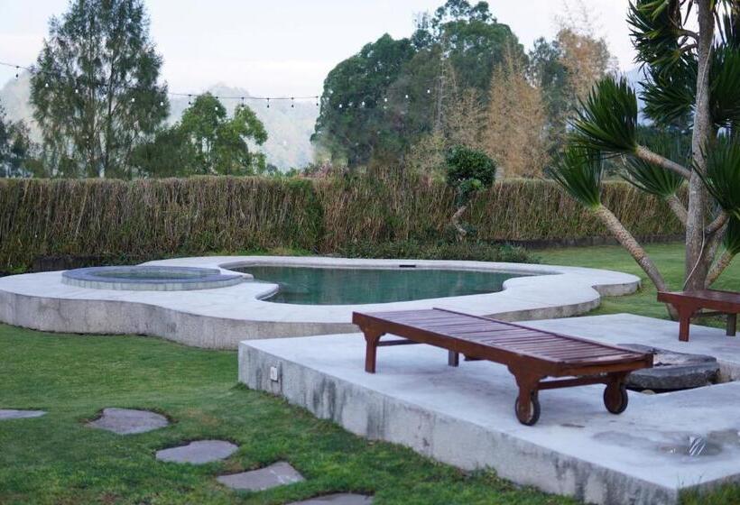 Пансион Bamboo Mount Batur