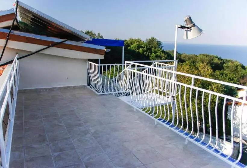 ペンション Simada Blue Guest House