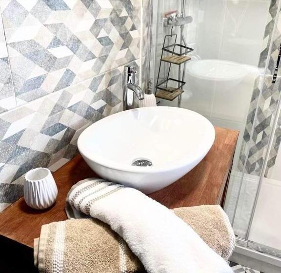 Superbe Studio Proche Du Centre Ville De Reims