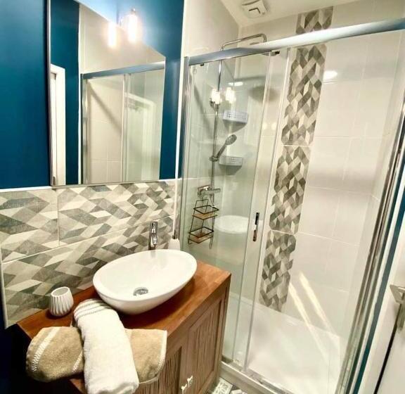 Superbe Studio Proche Du Centre Ville De Reims