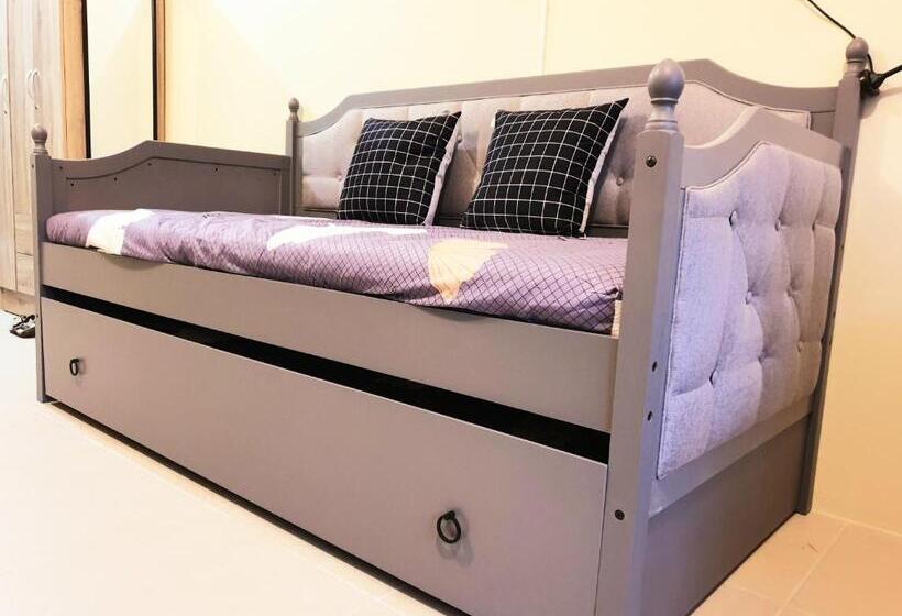 Tagaytay Serin By Bea And Rm