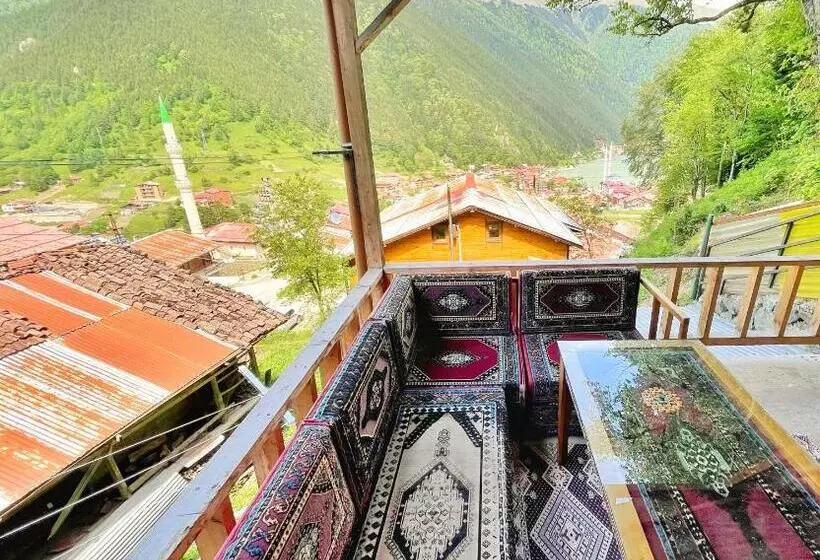 şahin Apart