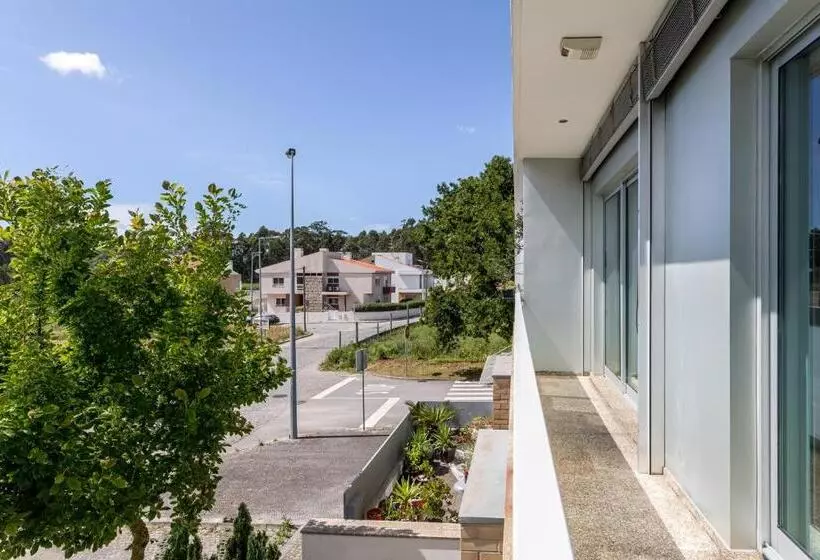 Joivy Sleek House Balcony & 2 Terraces In Porto