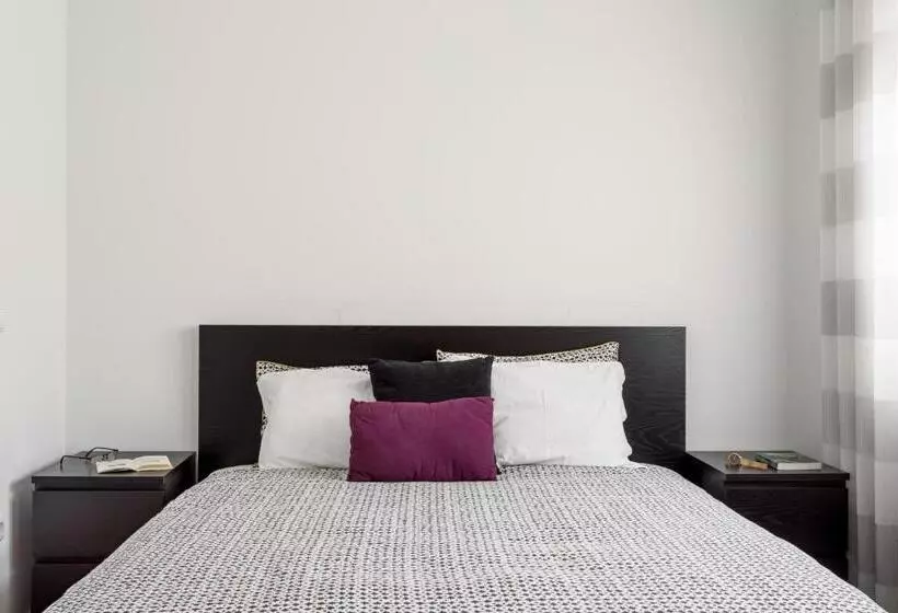 Joivy Sleek House Balcony & 2 Terraces In Porto