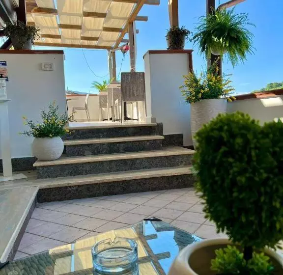B&b A Casa Di Vittoria   Guest House
